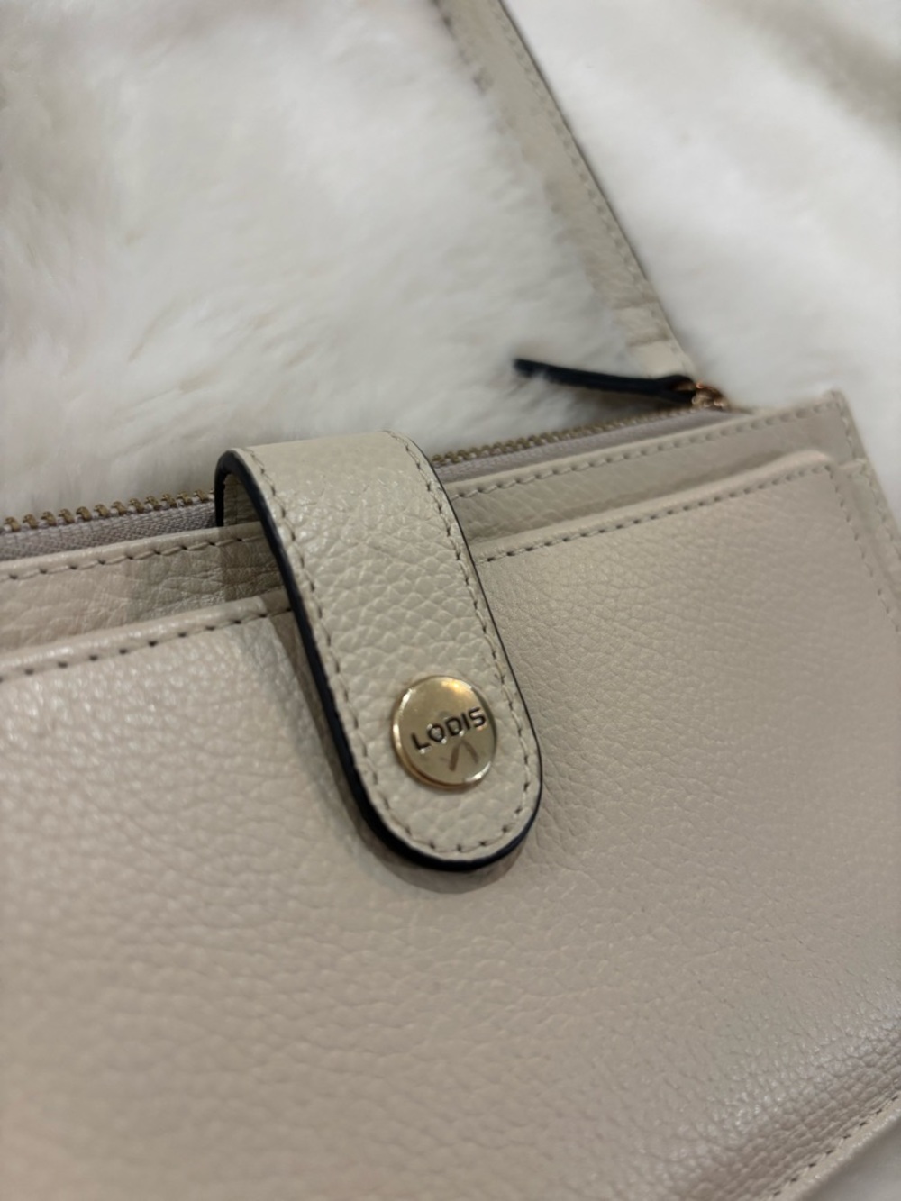 LODIS leather Crossbody Wallet Purse - Picture 2 of 9